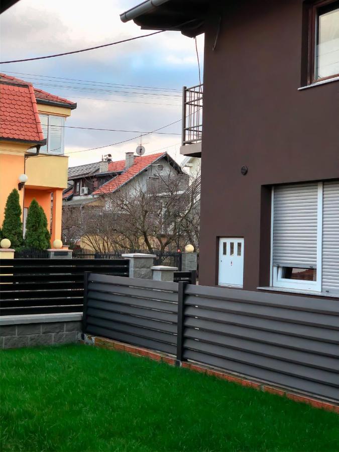 Villa Zoki - Soba Dnevni Najam Zagreb Extérieur photo